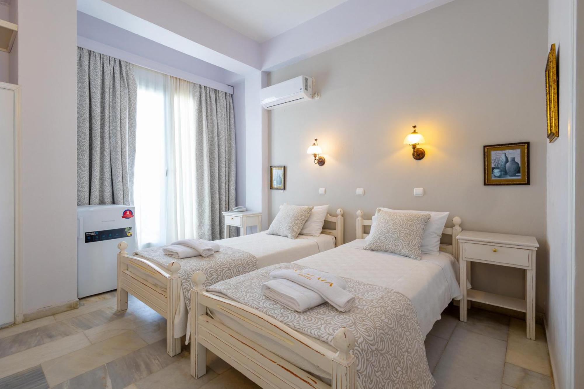 Kymata Hotel Naxos City ภายนอก รูปภาพ