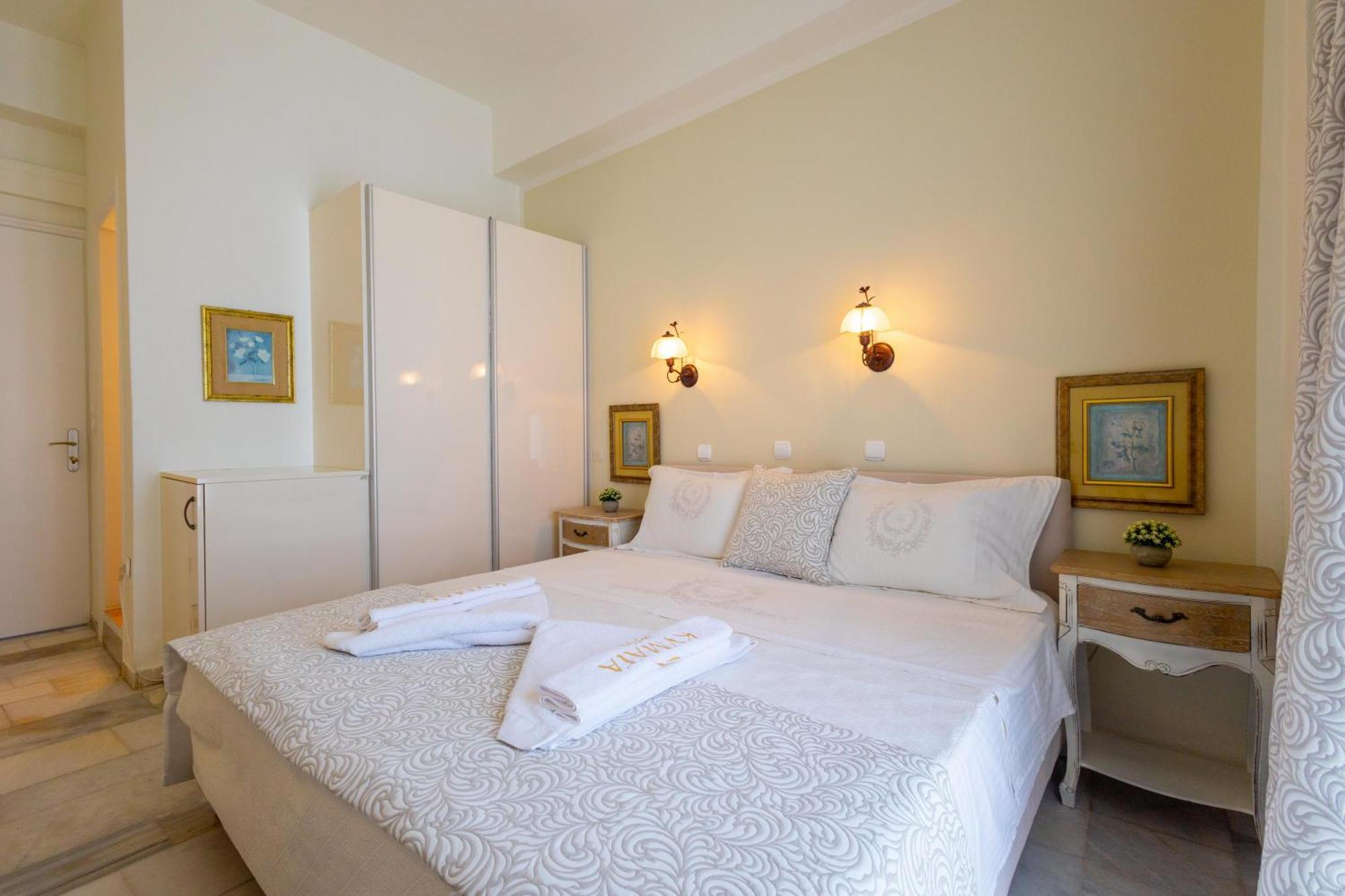 Kymata Hotel Naxos City ภายนอก รูปภาพ