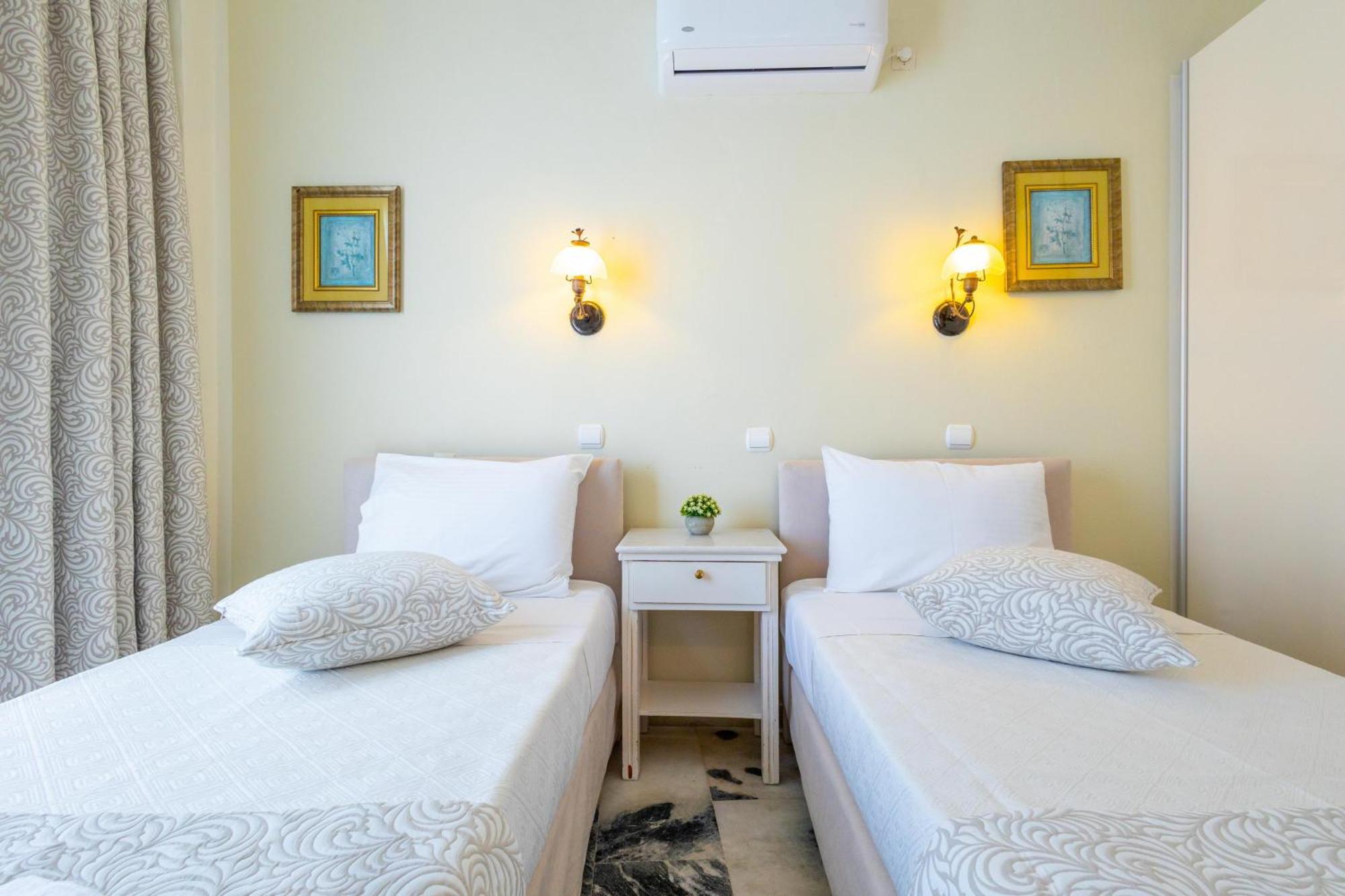 Kymata Hotel Naxos City ภายนอก รูปภาพ