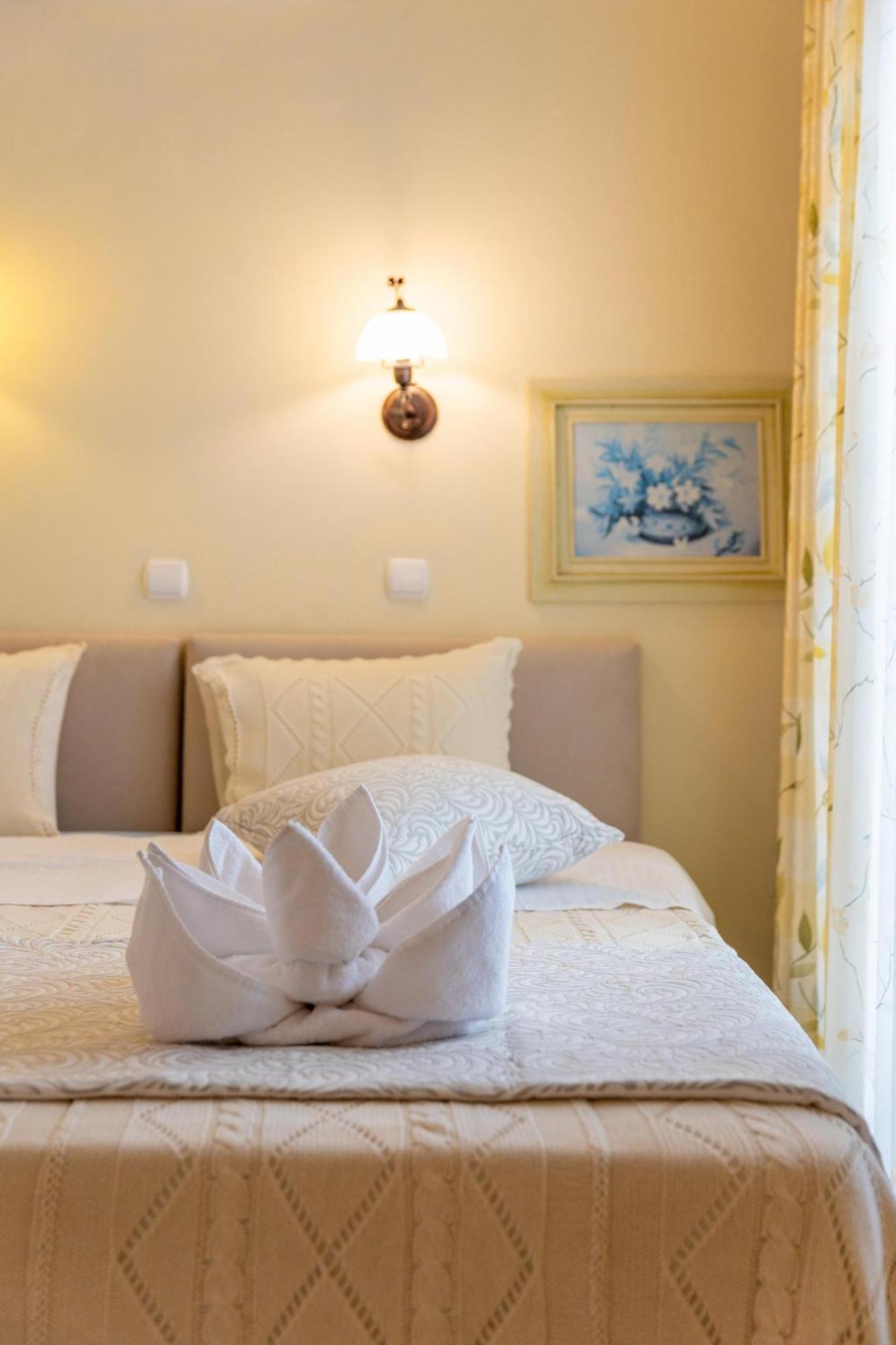 Kymata Hotel Naxos City ภายนอก รูปภาพ